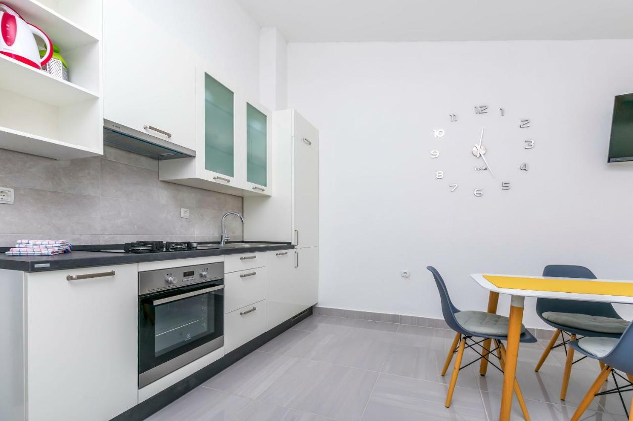 Apartments Hrgovic 罗戈兹尼察 外观 照片