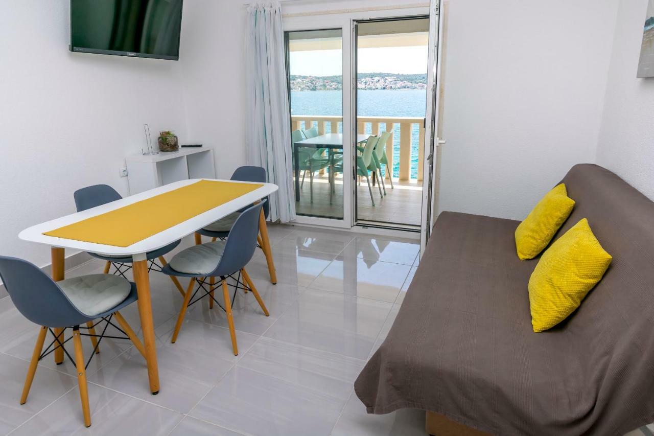 Apartments Hrgovic 罗戈兹尼察 外观 照片