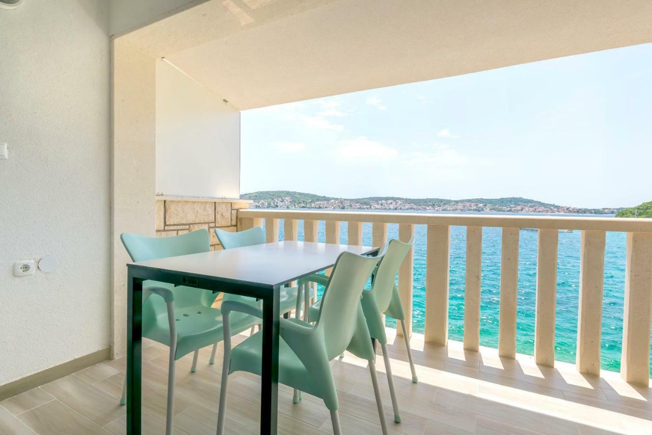 Apartments Hrgovic 罗戈兹尼察 外观 照片